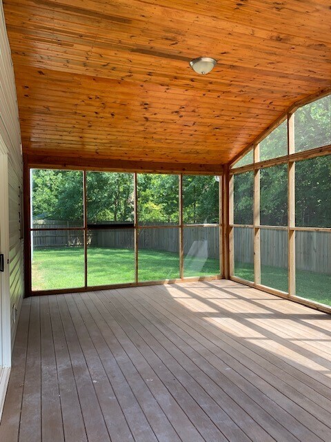 Building Photo - 2903 BRAXTON COURT