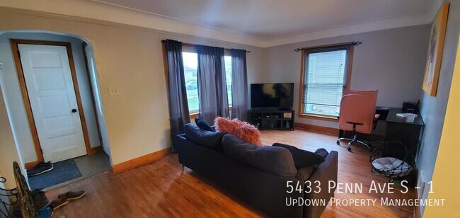 Building Photo - 5433 Penn Ave S