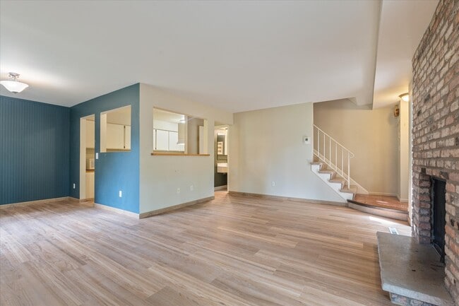 More views of main floor - 4761 Cedar Lake Rd S