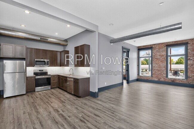 Foto del edificio - 1214 2nd St