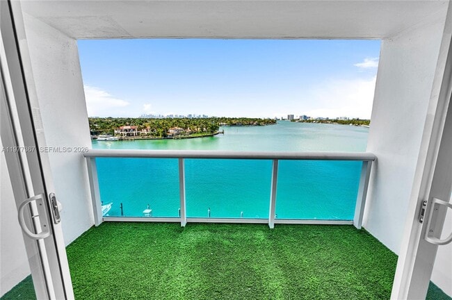 Building Photo - 6770 Indian Creek Dr