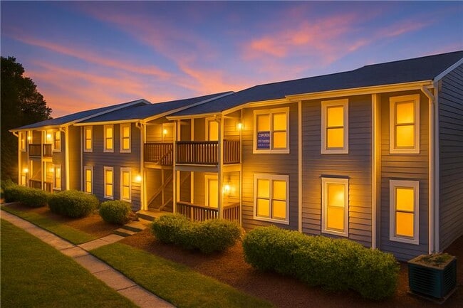 Building Photo - The Ellis Apartments