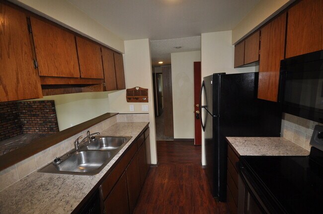 Foto del edificio - 8705 N Colton St