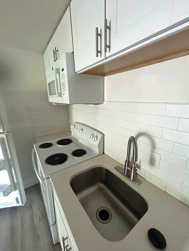 Foto del edificio - 302 MLK Dr