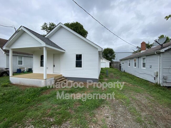 Building Photo - 160 Bend Farm Rd