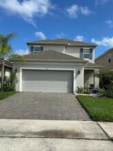 Building Photo - 600 Red Rose Ln