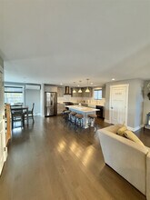 Building Photo - 6 Jeremy Dr