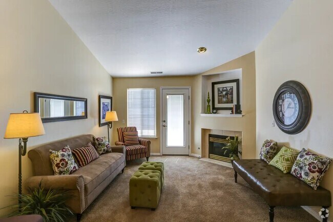 Building Photo - Sterling Pointe Apartments