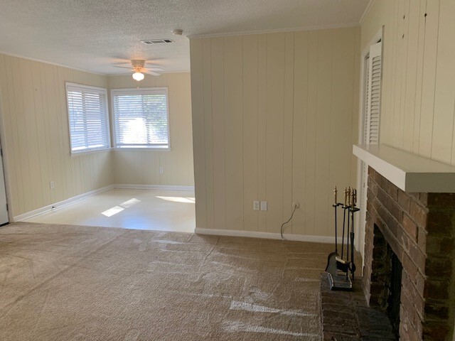 Living room open to breakfast room/kitchen - 203 Whitehall Rd