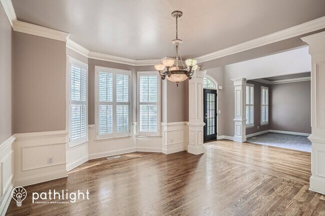 Foto del edificio - 1903 Flat Creek Ct NW