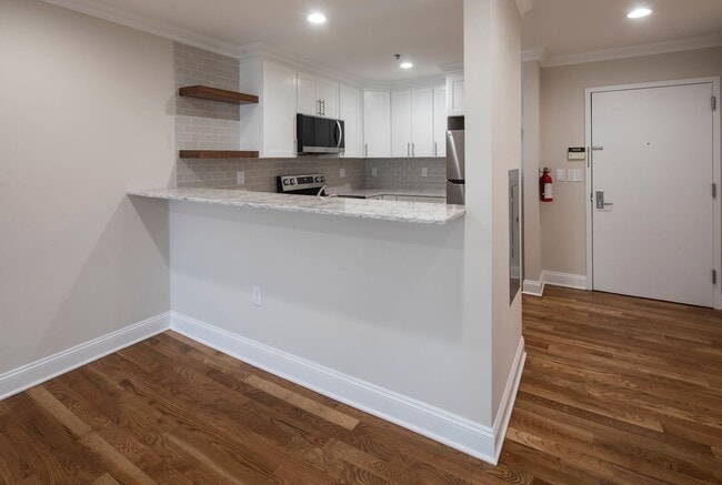 Interior Photo - Legion Manor: In-Unit Washer & Dryer, Cold Water Included, Elevator, Fitness Center, and Cat & Do...