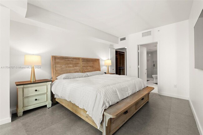 Foto del edificio - 92 SW 3rd St