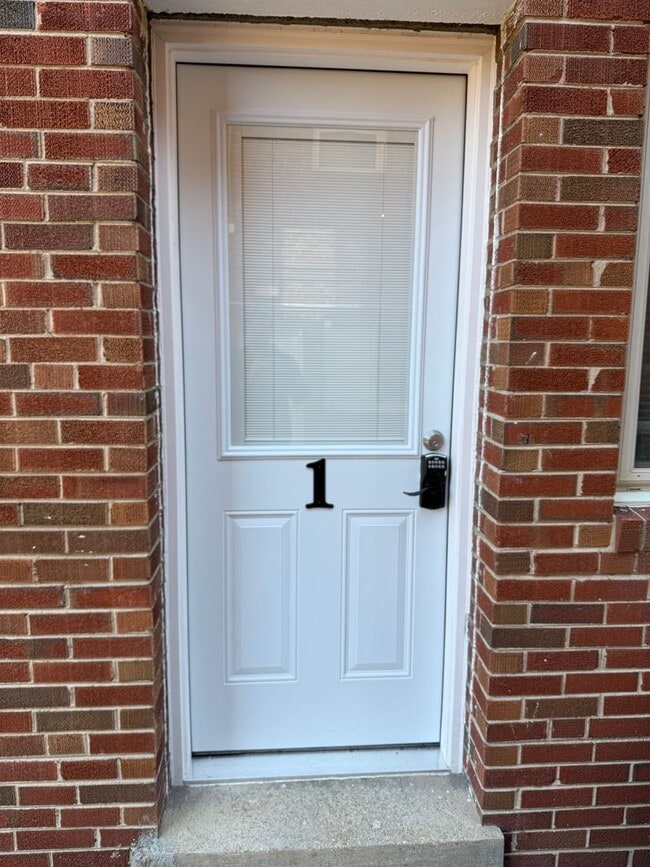 Foto del edificio - 8800 Plymouth St