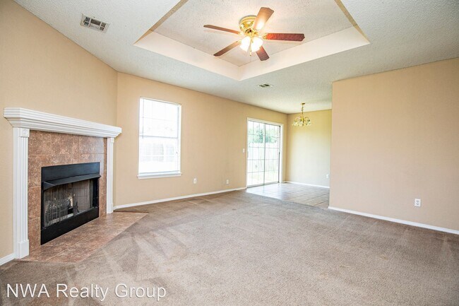Foto del edificio - 3 br, 2 bath House - 906 Rachel Avenue