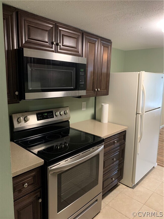 8024 Clovertree Ct, Richmond, VA 23235 Condo for Rent in Richmond, VA