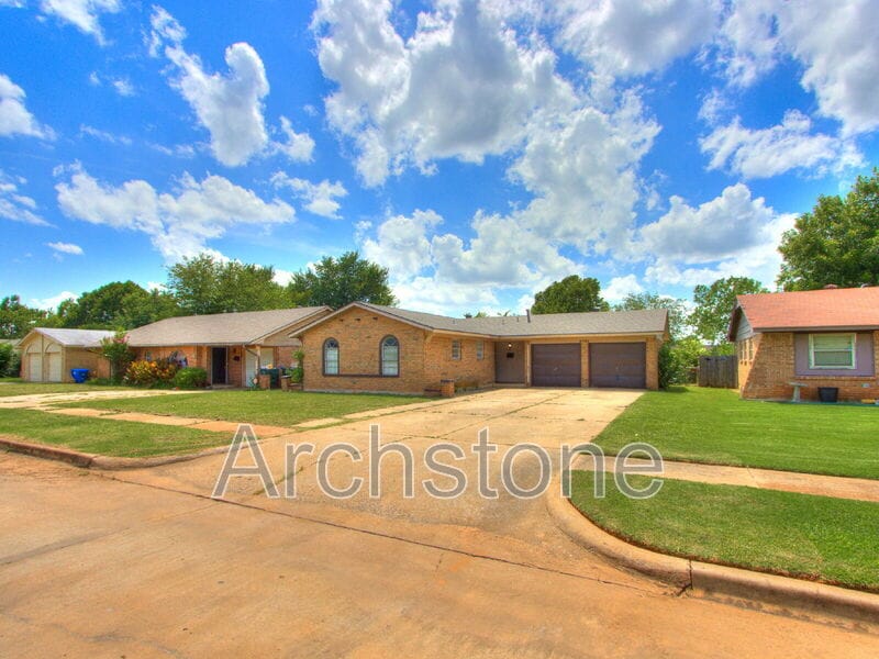 Primary Photo - 4501 Meadowvale Dr