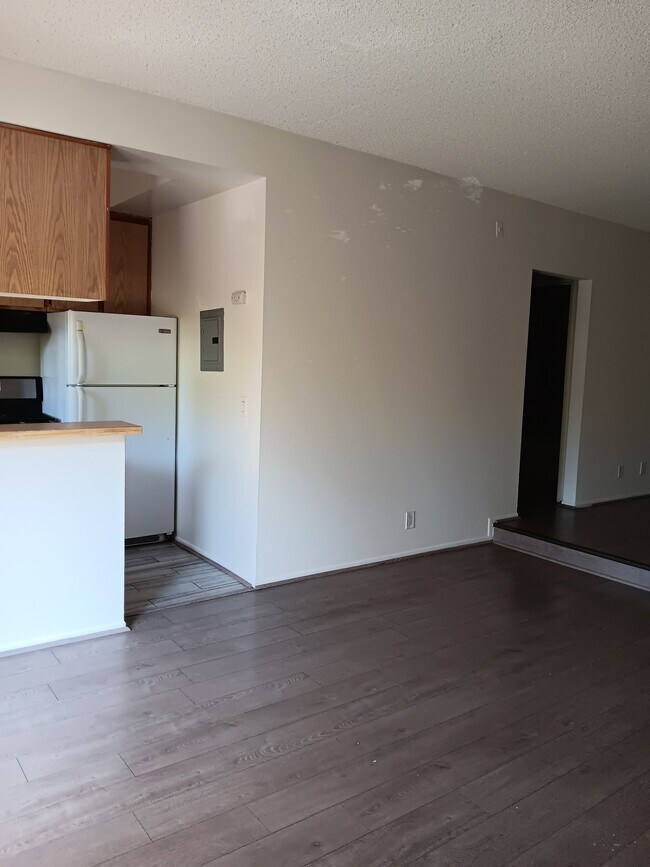 Foto del edificio - 10965 Fruitland Dr