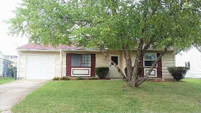 Primary Photo - Cozy 3 bedroom home in Indianapolis!
