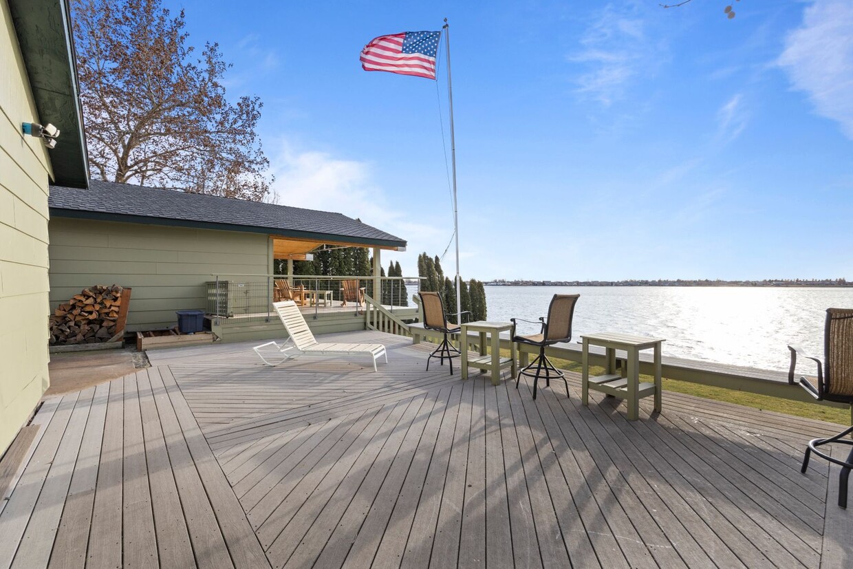 Moses Lake Waterfront Rentals