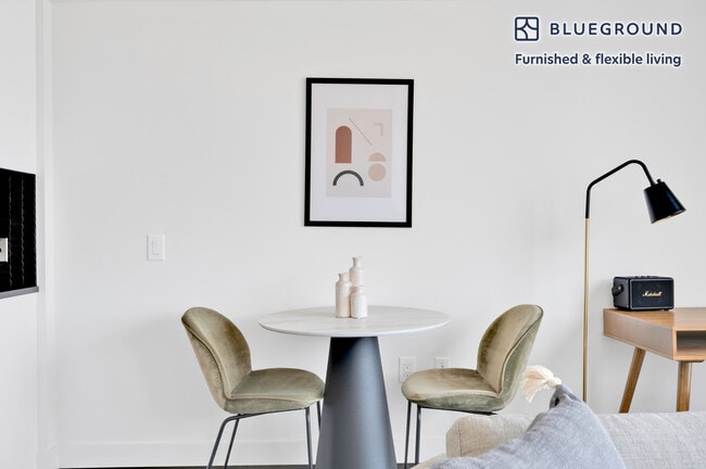 Building Photo - 1600 2nd Ave