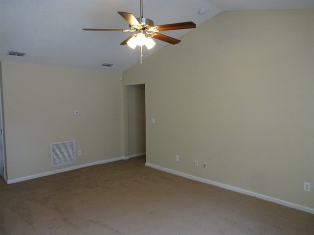 Building Photo - 3389 Westfield Dr