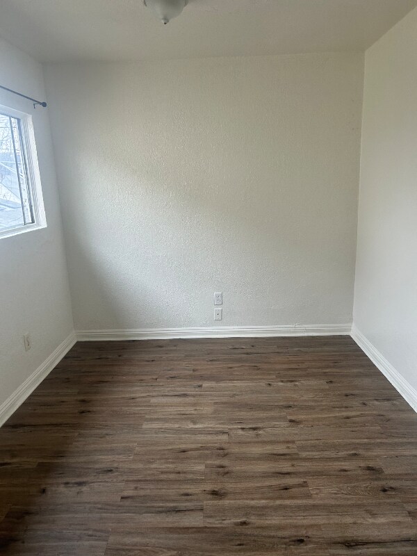 Foto del edificio - 736 W Century Blvd