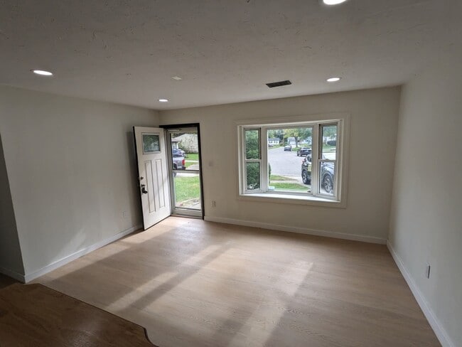 Photo - 9696 Adair Ct House