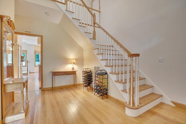 Foto del edificio - 3 Dunhill Rd