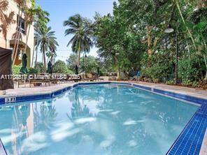 Foto del edificio - 2951 S Bayshore Dr