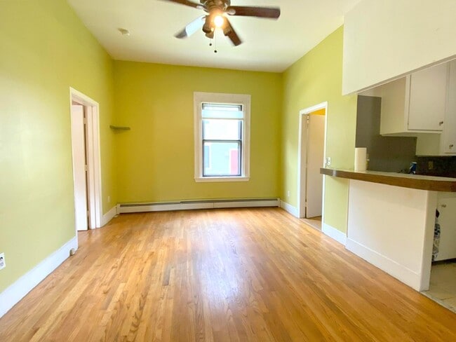 Building Photo - 5 Wendell St