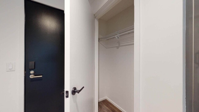 Interior Photo - 345 Harrison