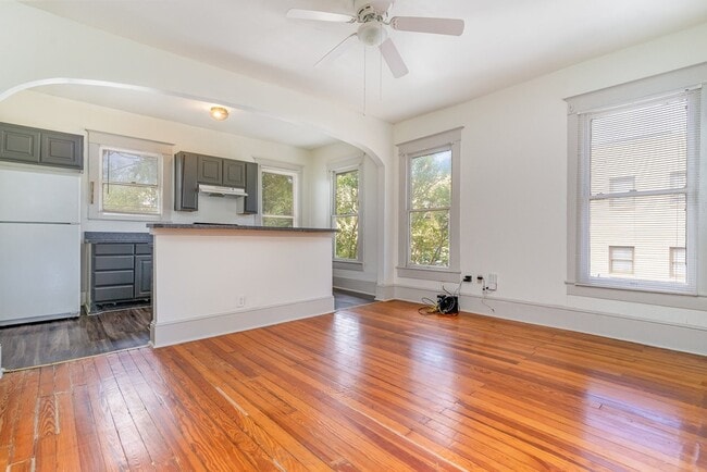 Foto del edificio - 1230 Kings Hwy