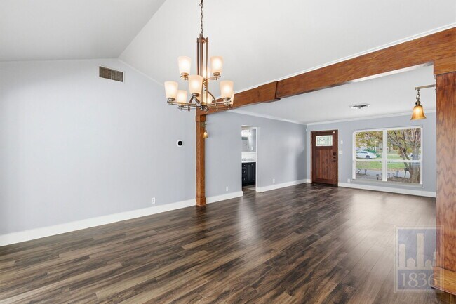 Foto del edificio - 6809 Columbia Dr