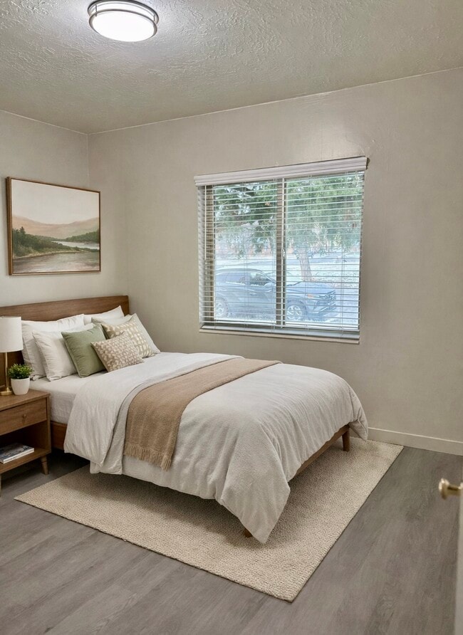 Building Photo - 2909 Brinker Ave