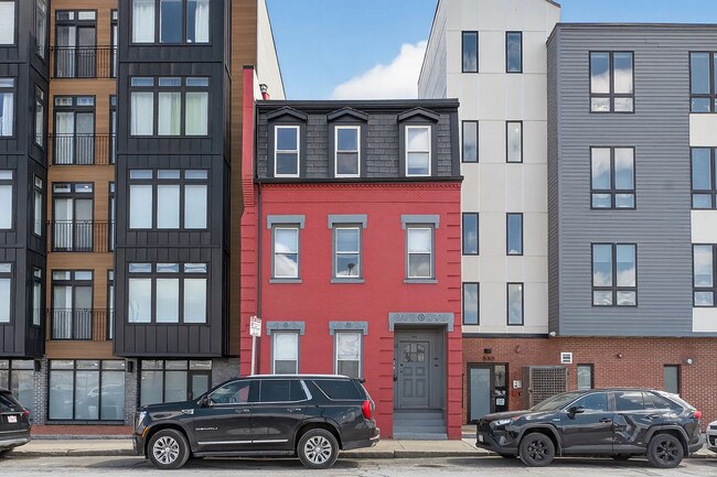 Foto del edificio - 528 Dorchester Ave