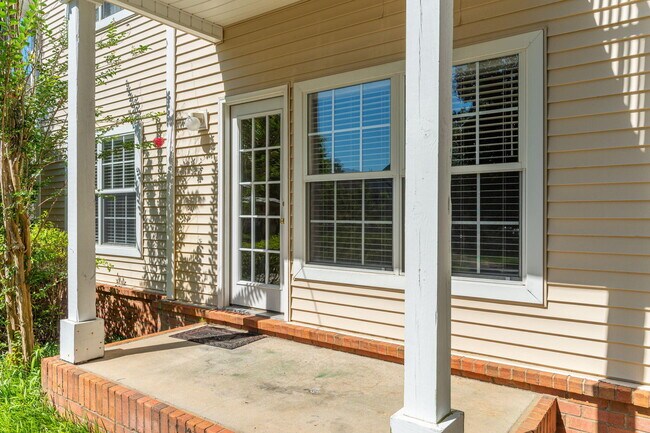 Building Photo - 1501 Partin Dr N