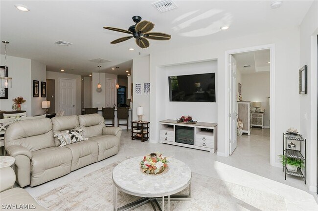 Foto del edificio - 5988 Mayflower Way