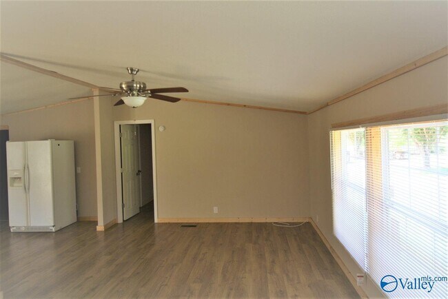 Foto del edificio - 190 Old Poplar School Rd