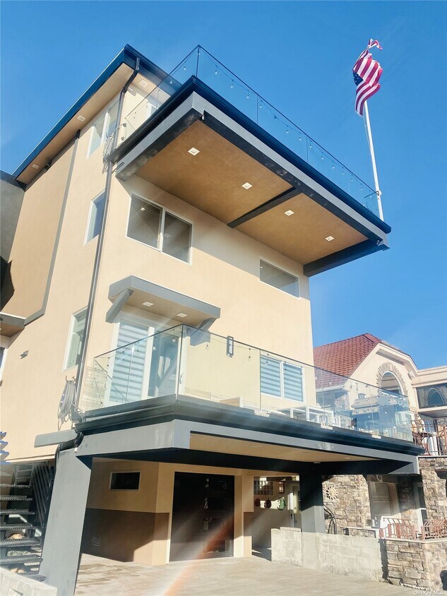 43 Minnesota Ave Long Beach, NY 11561 Alquileres en Long Beach, NY