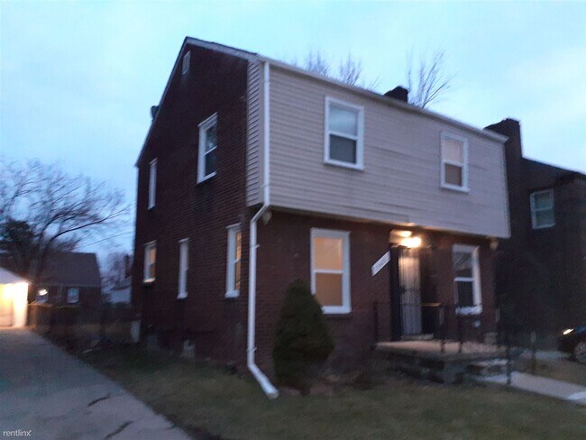 Building Photo - 3 br, 1 bath House - 10400 Roxbury St