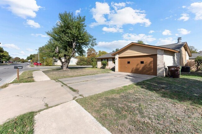 Foto del edificio - 1703 W Mesa Park Dr