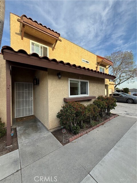 Foto del edificio - 605 Highlander Ave