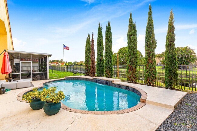 Foto del edificio - 9507 Lake Serena Dr