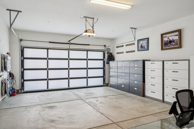 Foto del edificio - 51725 Pinnacle Vis Dr