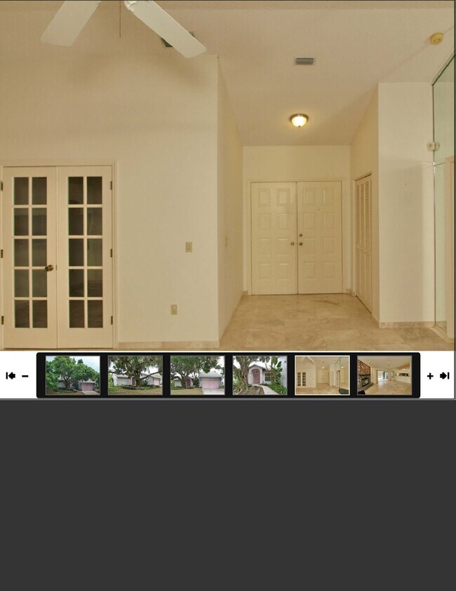 Entry - 5462 Colonial Oaks Blvd