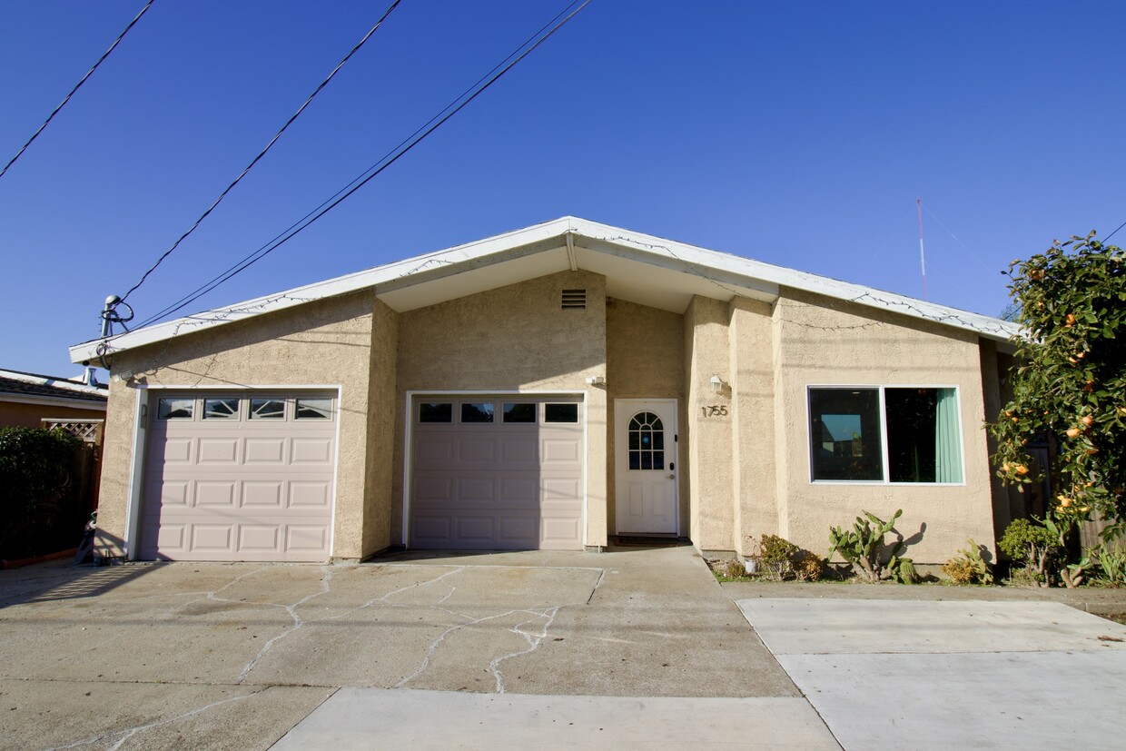 Photo - 1755 Tulane Ave (East Palo Alto, CA)