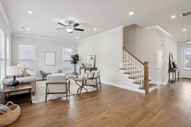 Foto del edificio - 1445 Calvert Ln