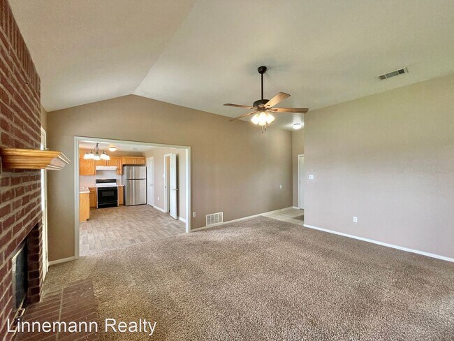Building Photo - 3 br, 2 bath House - 3410 Saul Drive
