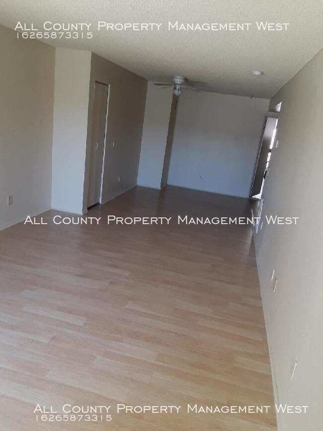 Building Photo - 455 S Campus Ave