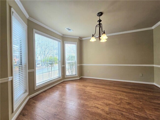 Foto del edificio - 830 Meadowsong Cir